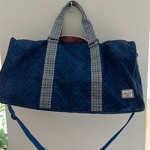 Herschel duffle bag